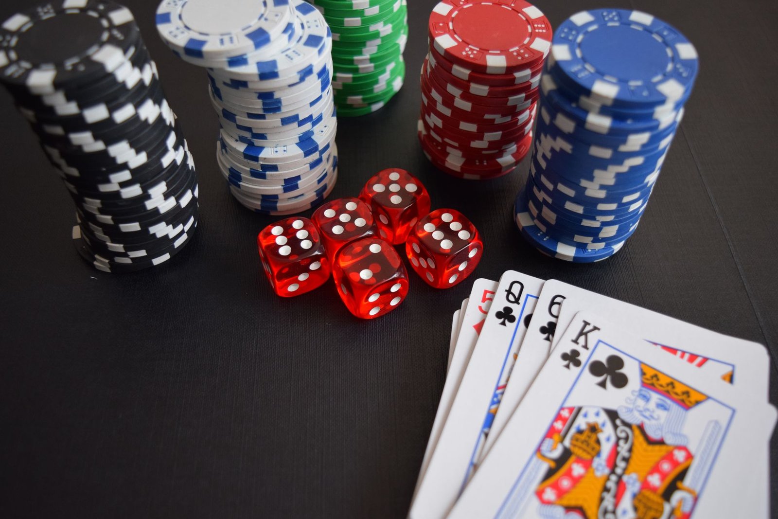 Crown Play Fast Payouts: Zero-Deposit Code Traps Explained